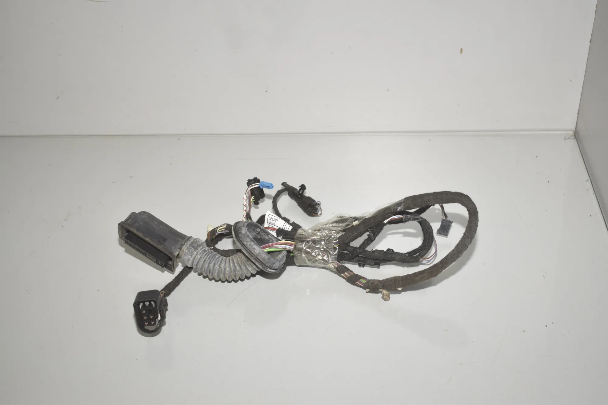 Rear Right Door Wiring – OEM 9366761 · BMW 3 Touring (F31) 335 d xDrive 2014 – 3