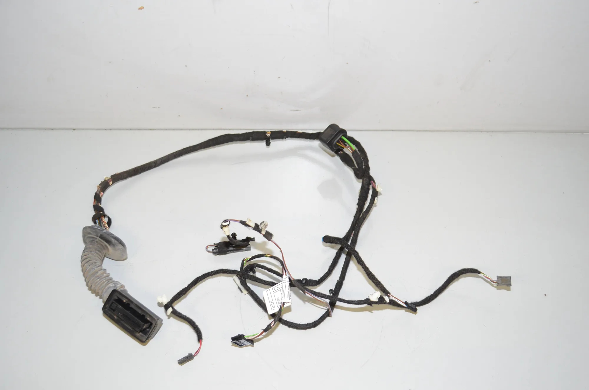 Rear Left Door Wiring – OEM 9366761 · BMW 3 Touring (F31) 335 d xDrive 2014 – 2