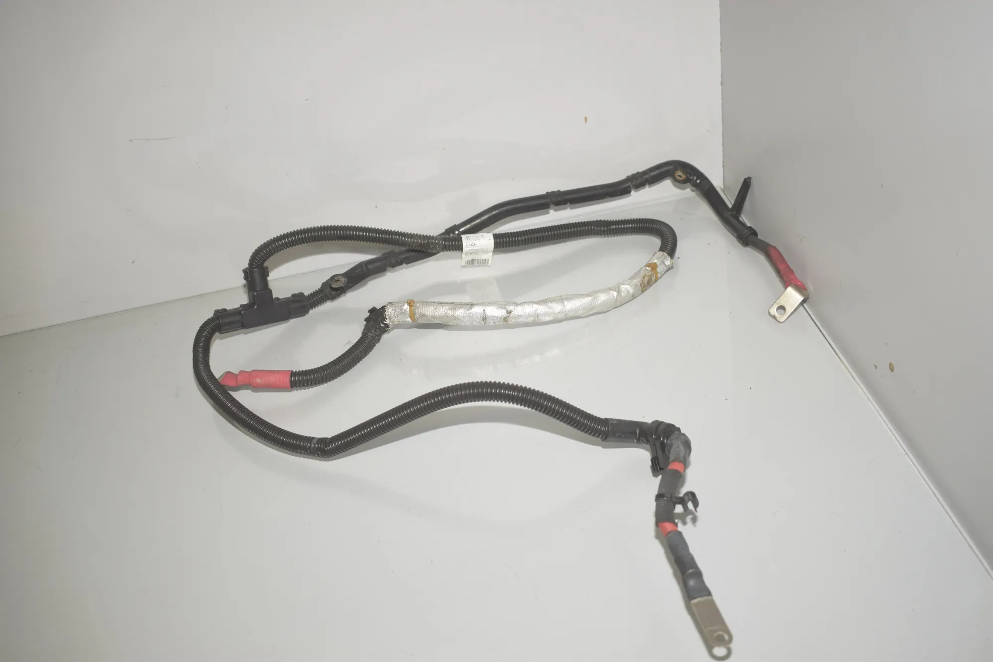 Positive Battery Cable – OEM 8577240 · BMW 3 Touring (F31) 335 d xDrive 2014 – 2