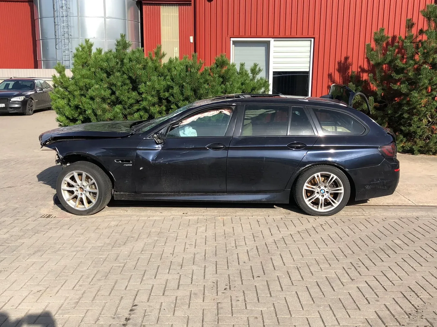 BMW 5 Touring (F11) 530 d xDrive 2011 – 7