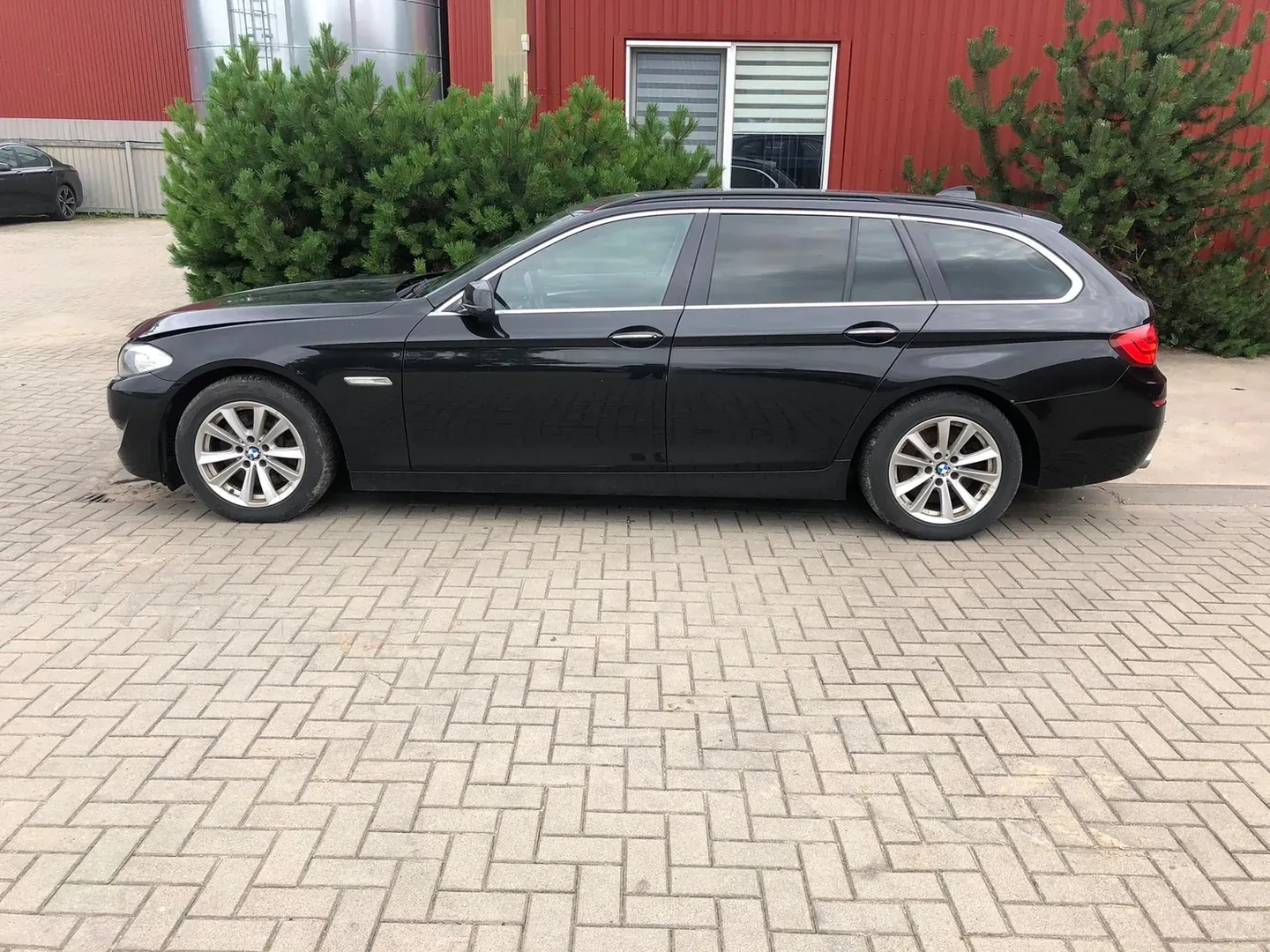 BMW 5 Touring (F11) 530 d xDrive 2011 – 7