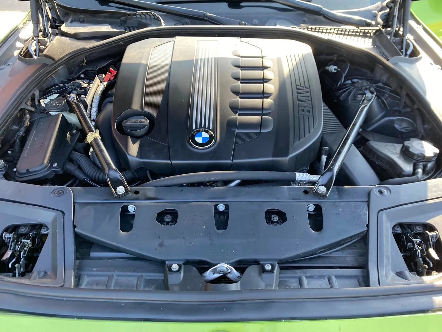 BMW 5 (F10) 525 d 2010 – 10