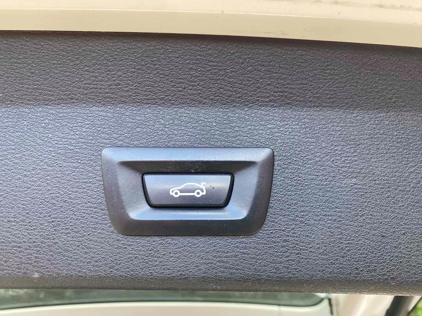 BMW X1 (F48) xDrive 18 d 2016 – 16