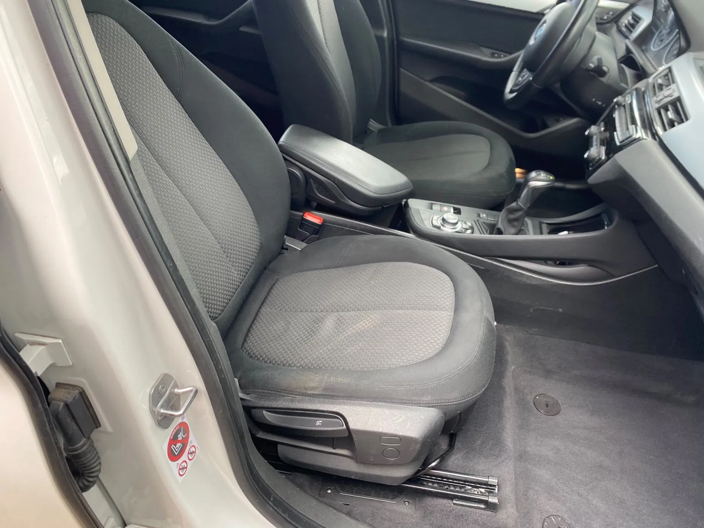 BMW X1 (F48) xDrive 18 d 2016 – 10