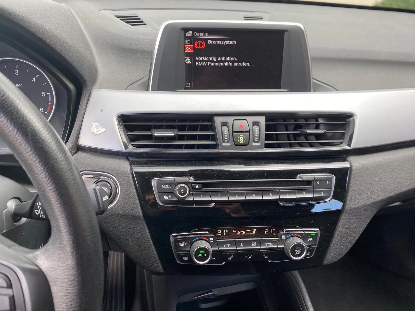 BMW X1 (F48) xDrive 18 d 2016 – 15