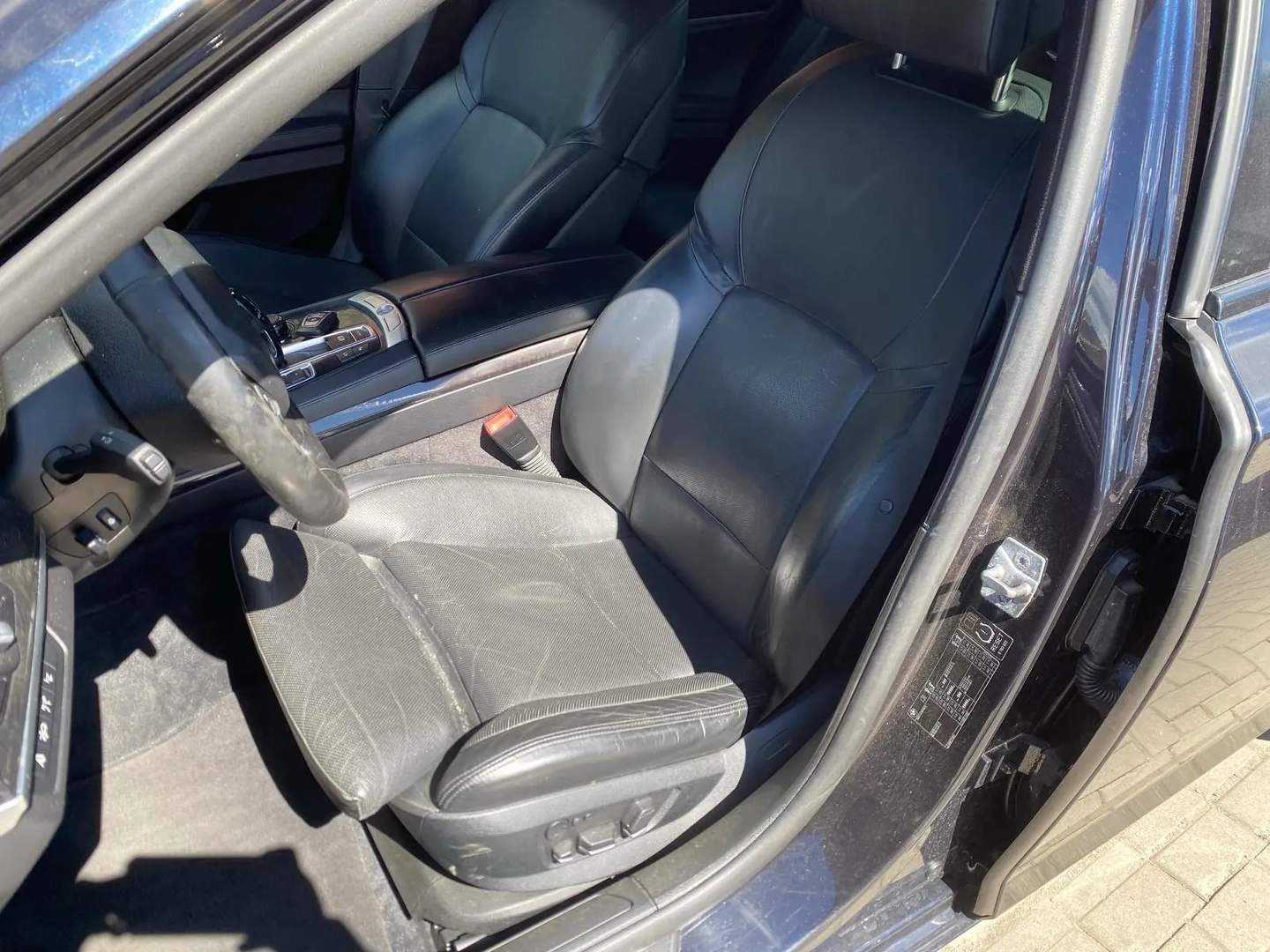BMW 7 (F01, F02) 750 i 2010 – 10