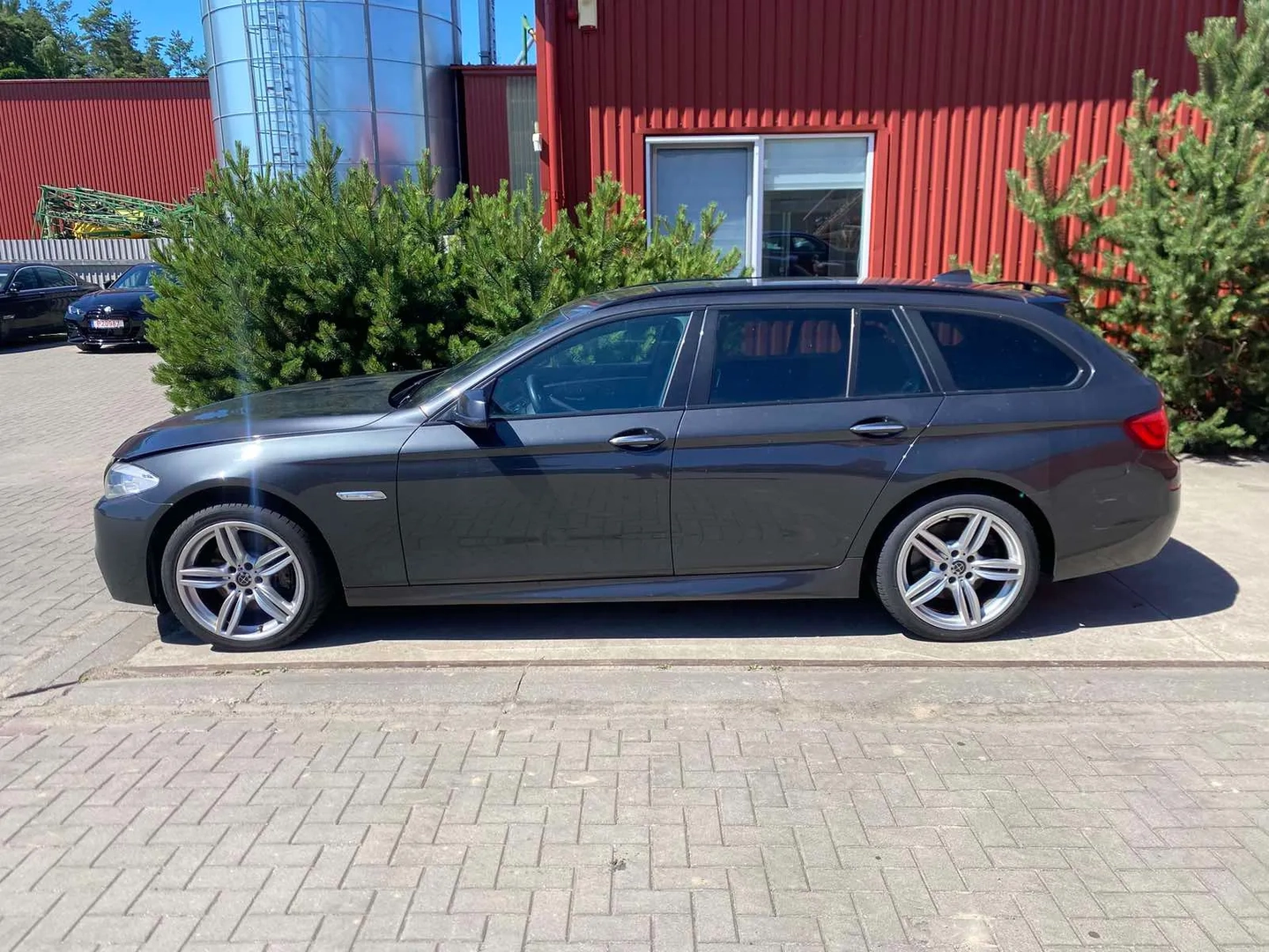 BMW 5 Touring (F11) 530 d xDrive 2012 – 7