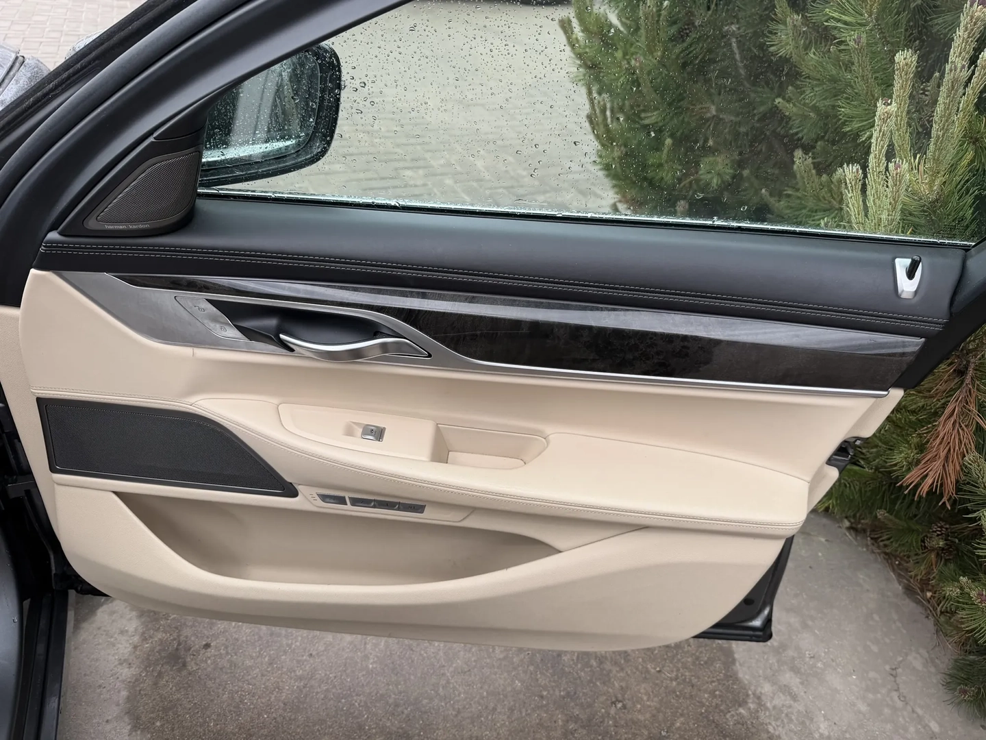 BMW 7 (G11, G12) 750 d, Ld xDrive 2016 – 17