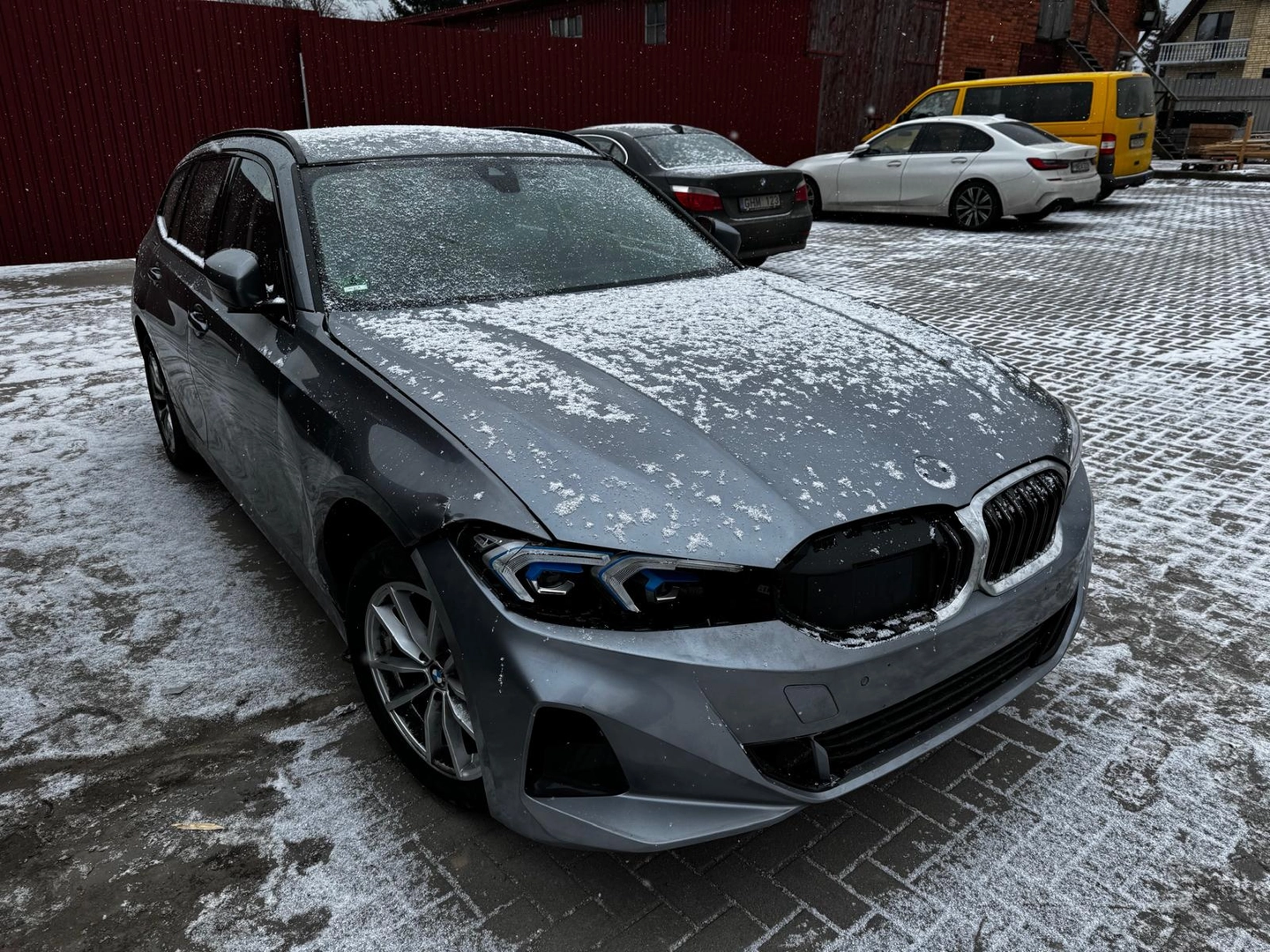 BMW 3 Touring (G21) (2019 - -) 318 i 2023 – 3