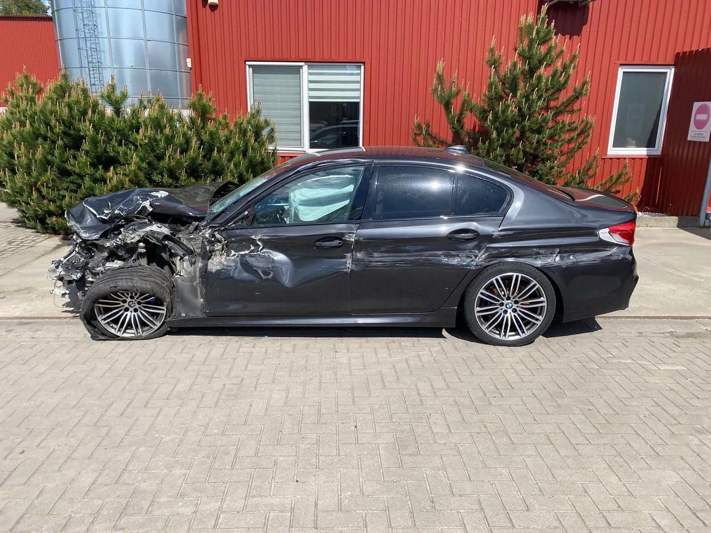 BMW 5 (G30) (2016 - -) M 550 d xDrive 2020 – 7