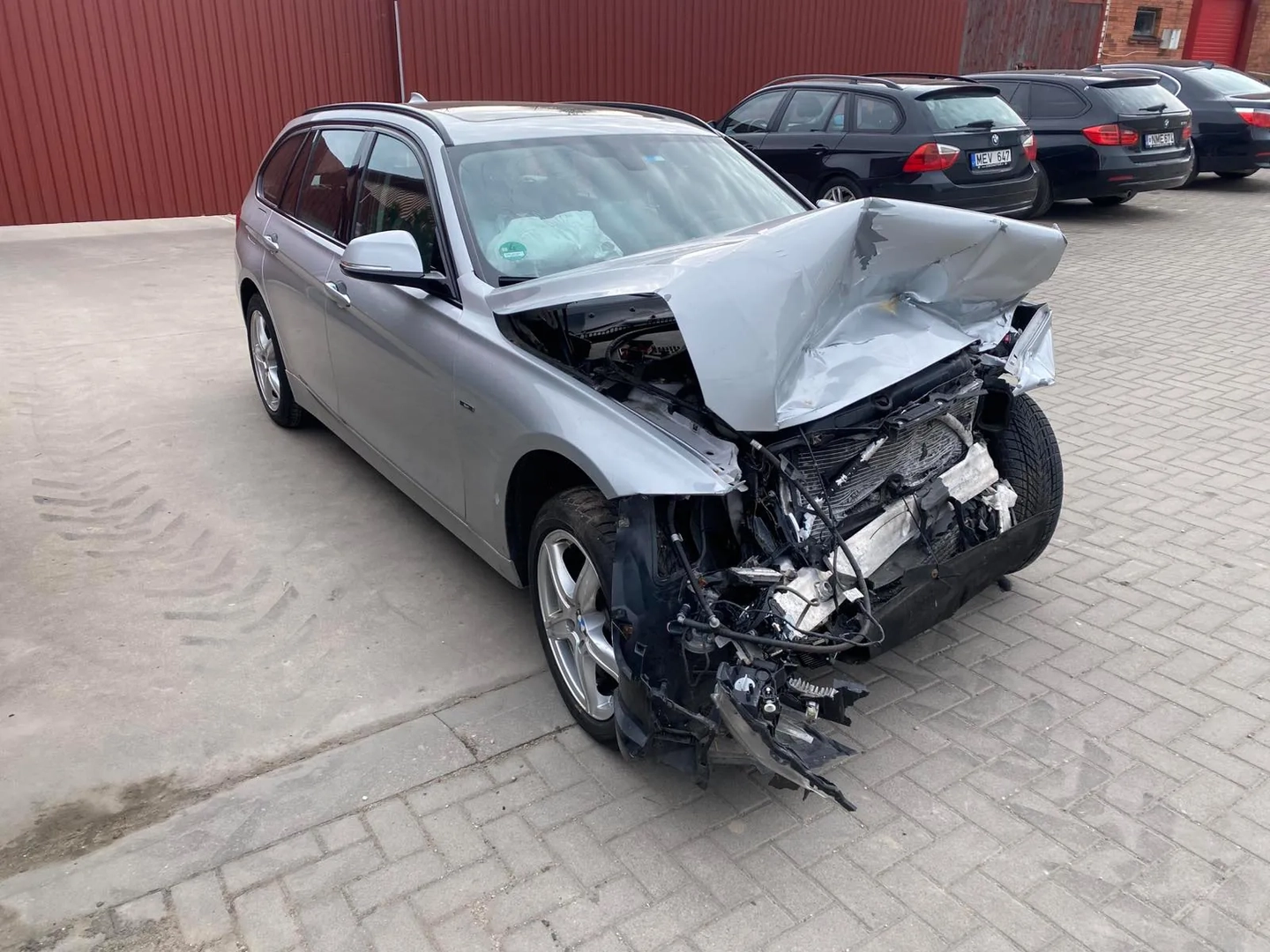 BMW 3 Touring (F31) 330 d xDrive 2014