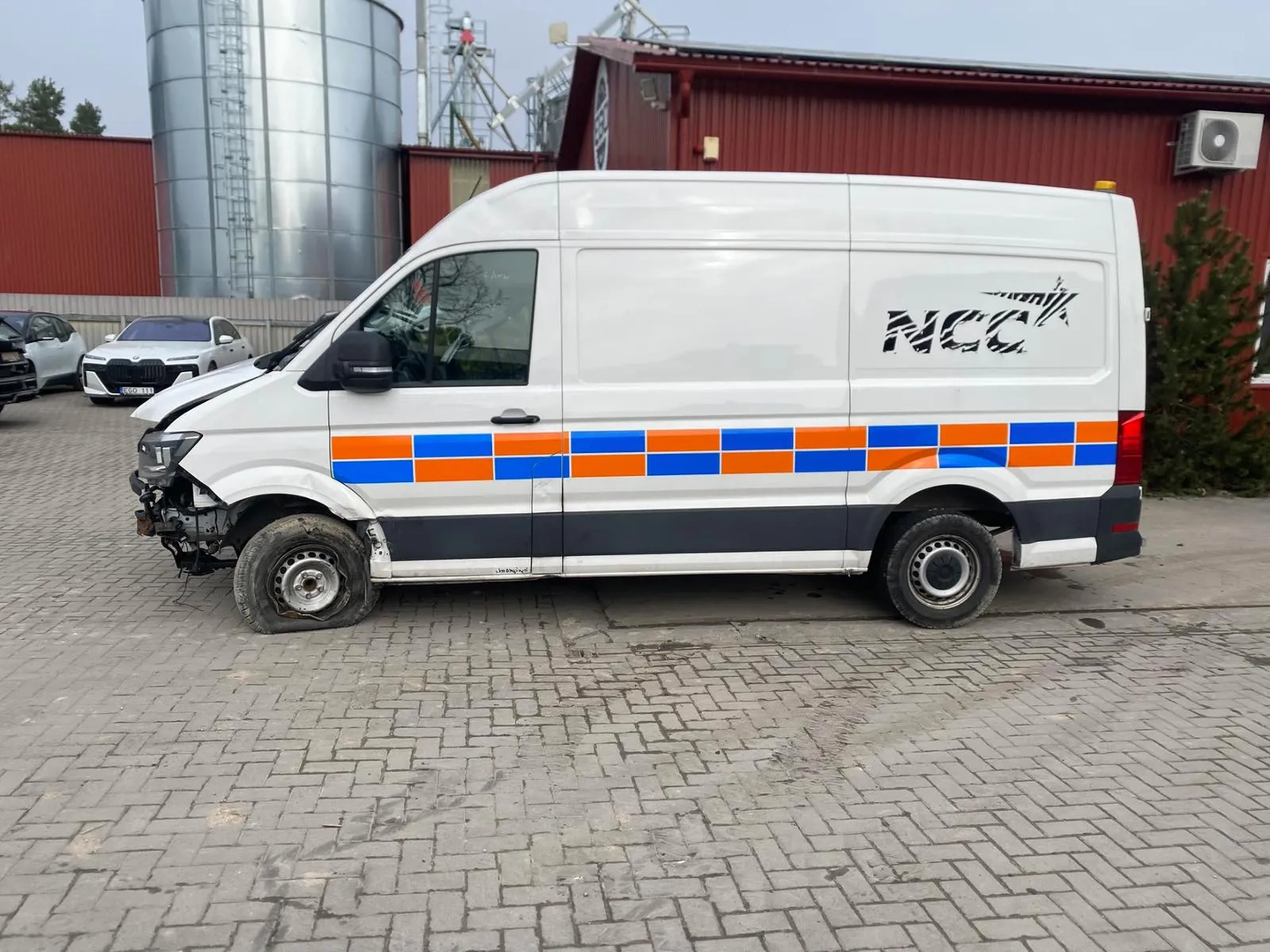 VW CRAFTER Furgon (SY_) (2016 - -) 2.0 TDI 2022 – 4