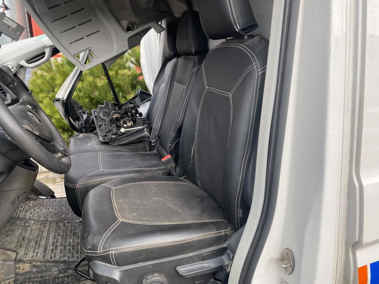 VW CRAFTER Furgon (SY_) (2016 - -) 2.0 TDI 2022 – 11