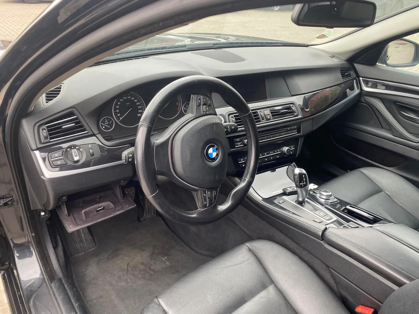 BMW 5 Touring (F11) 530 d 2011 – 8