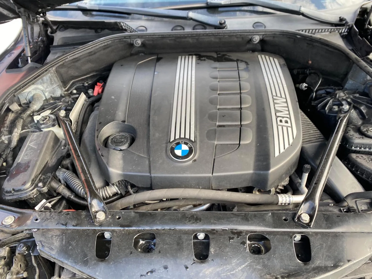BMW 5 Gran Turismo (F07) 530 d 2009 – 14