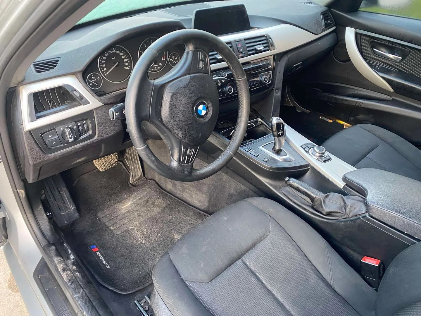 BMW 3 Touring (F31) 318 d 2016 – 10