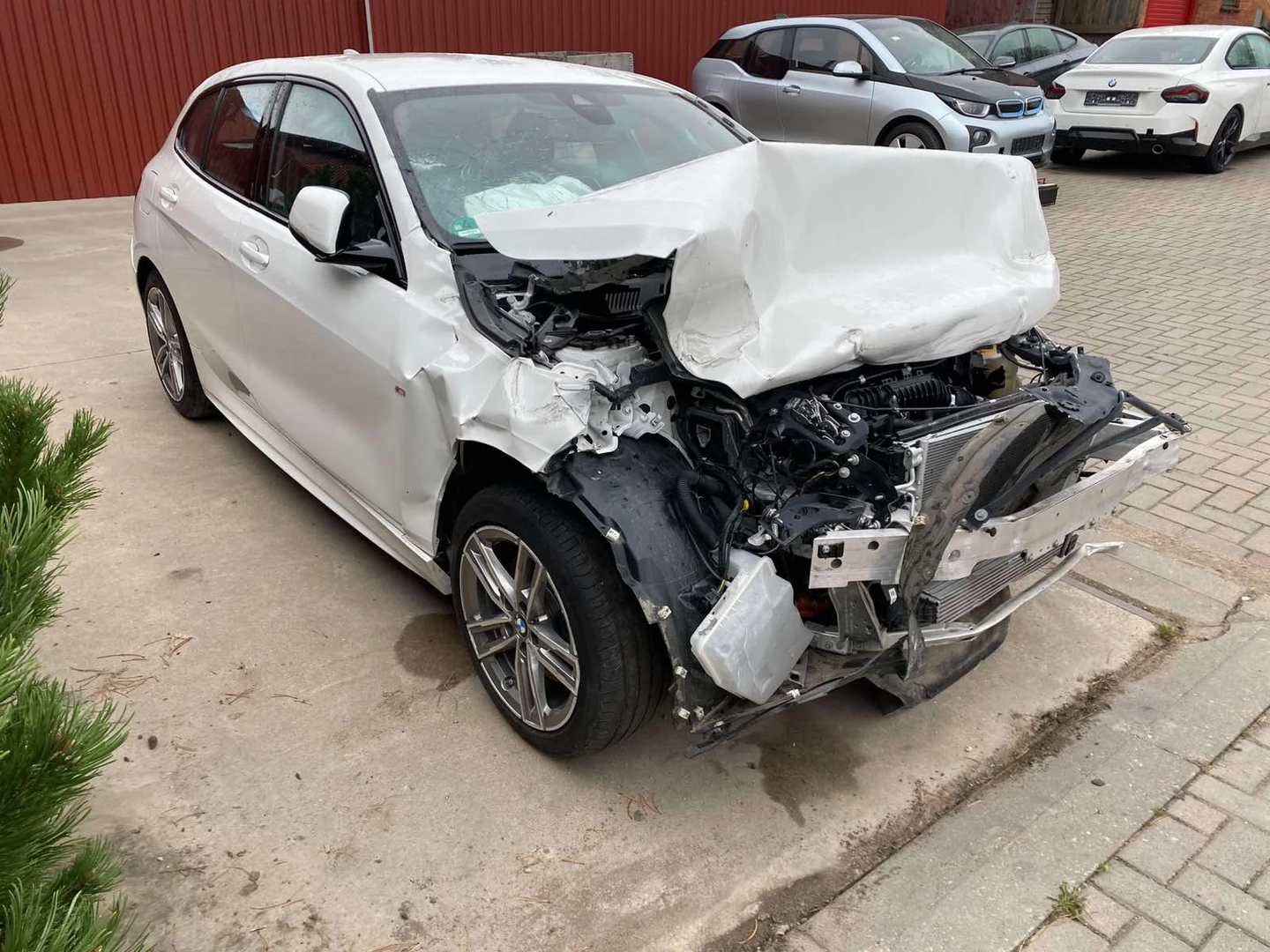 BMW 1 (F40) (2019 - -) (F40)118i 2020 – 7
