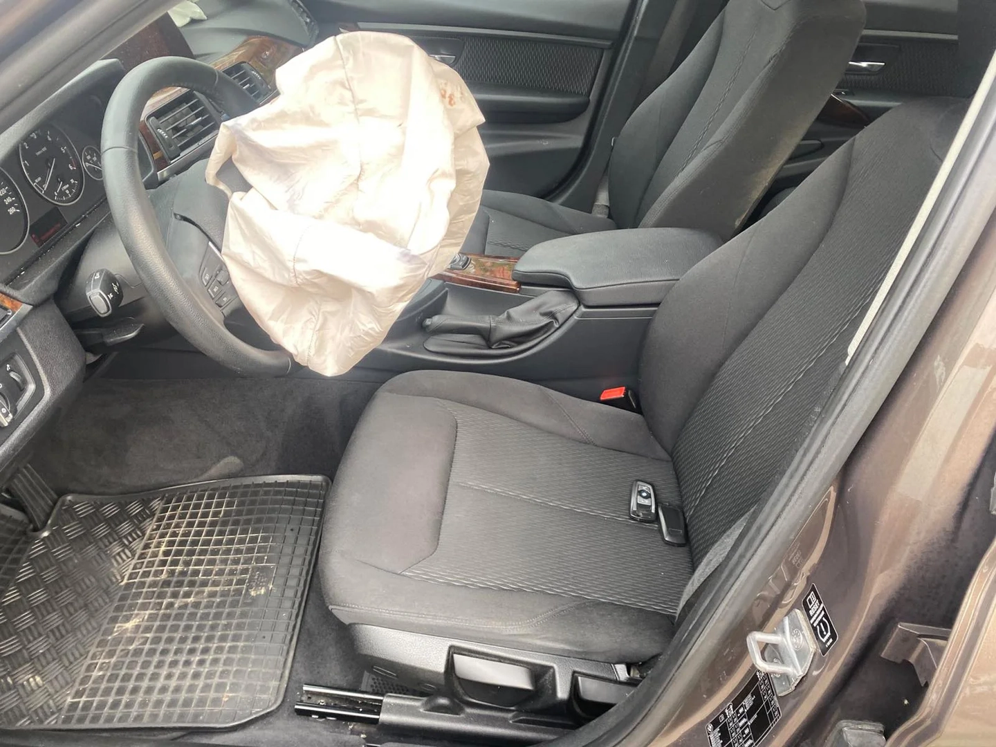 BMW 3 (F30, F80) 318 d 2013 – 11