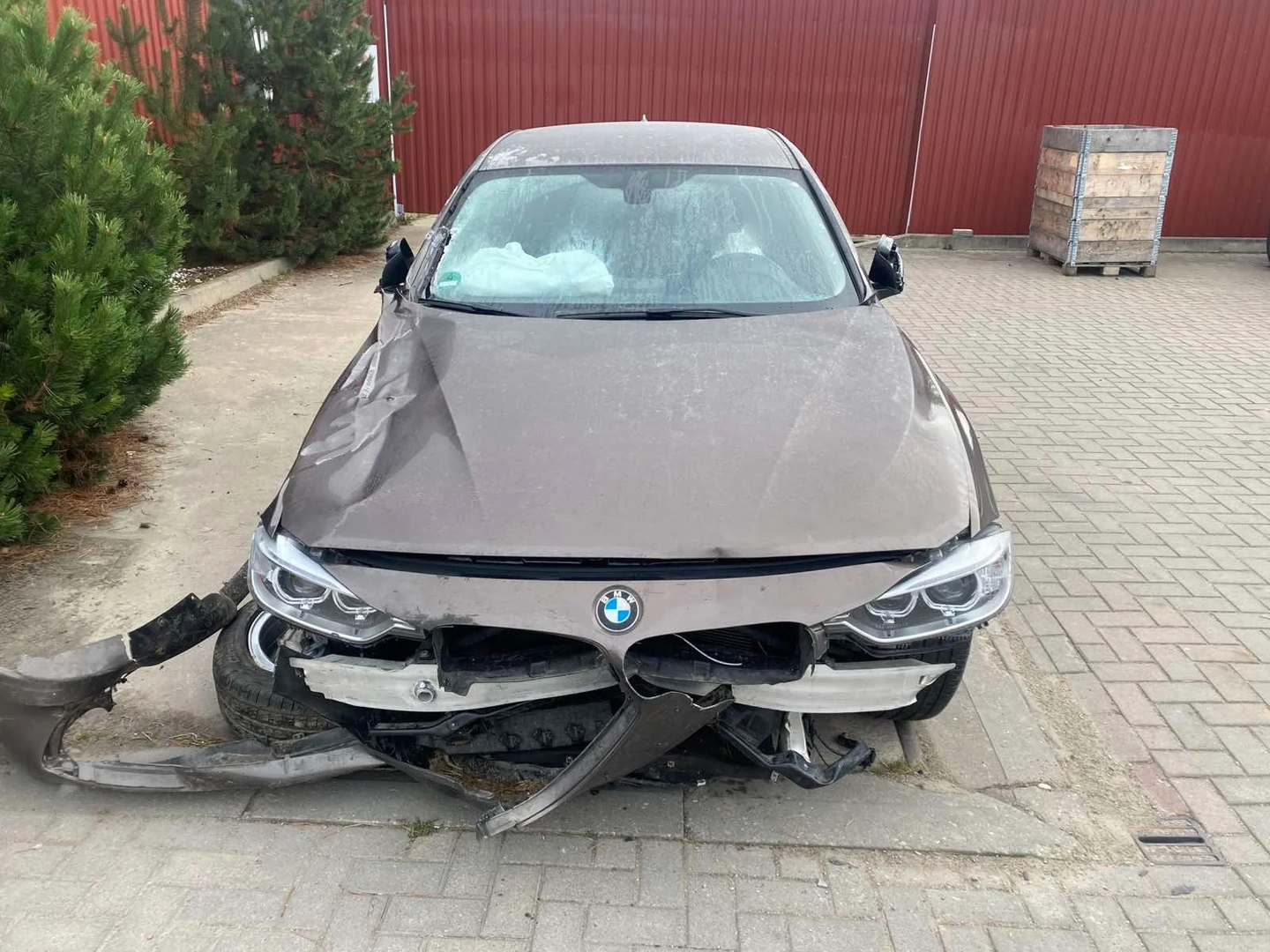 BMW 3 (F30, F80) 318 d 2013 – 3