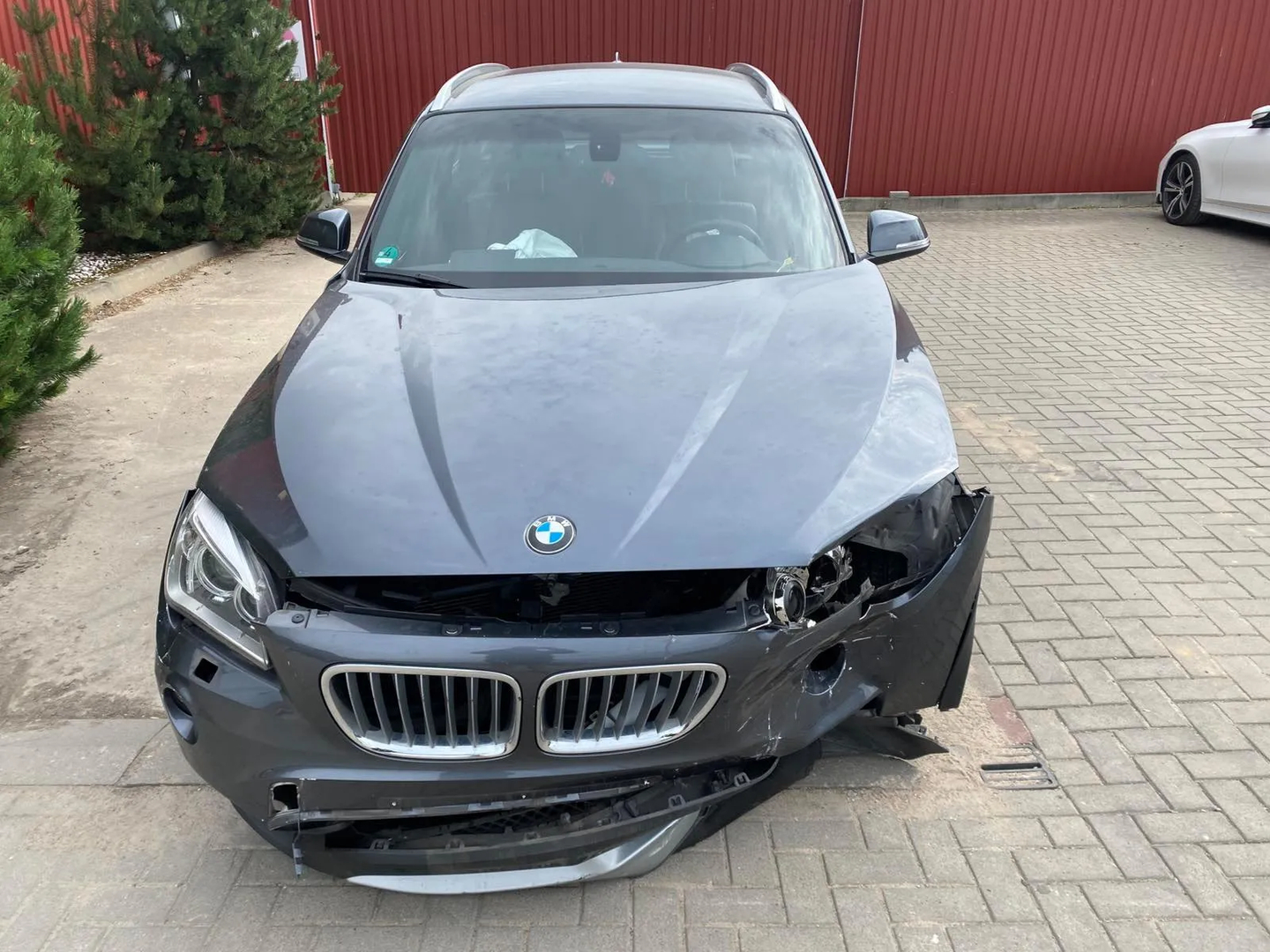 BMW X1 (E84) sDrive 20 i 2013