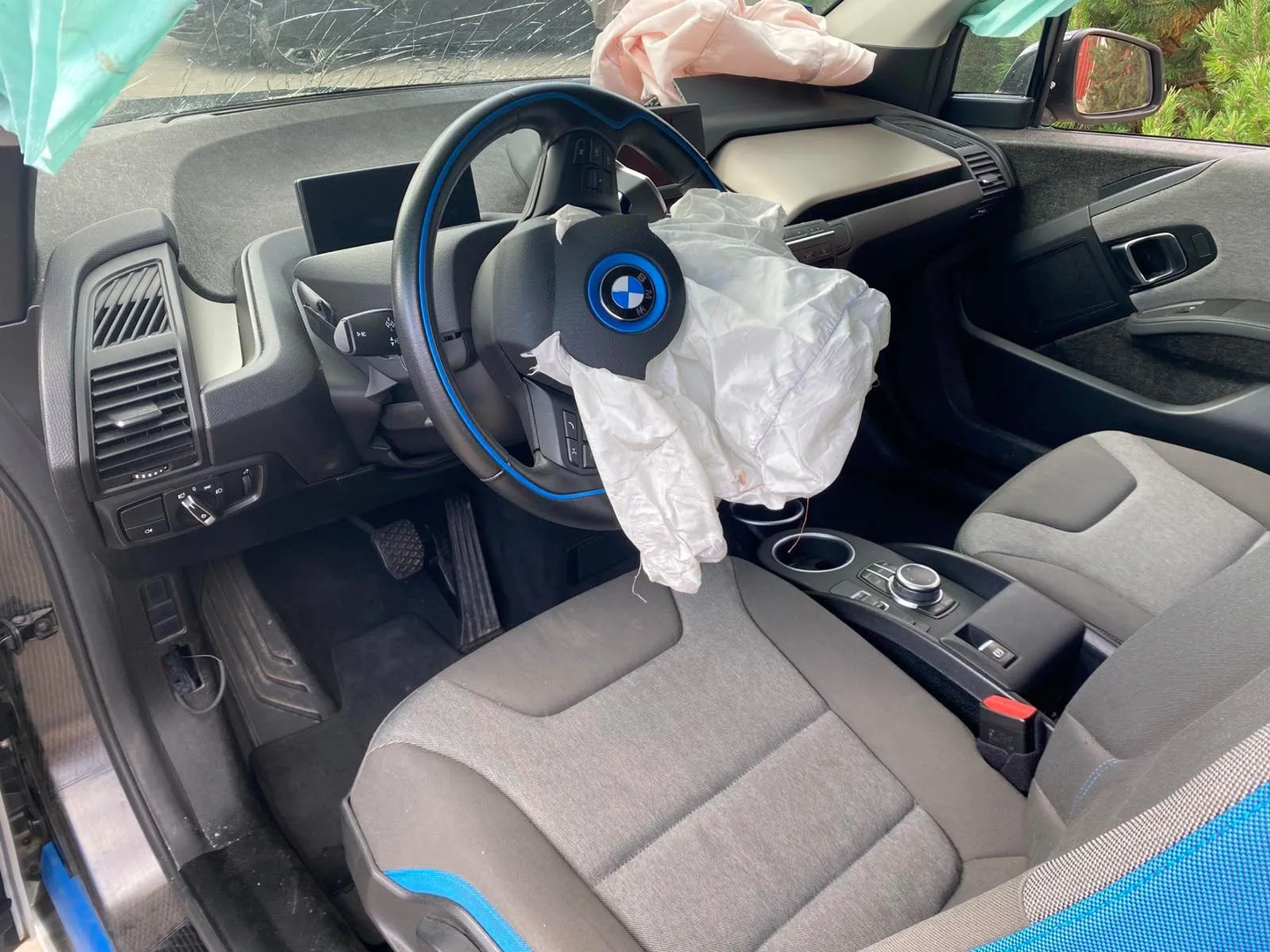 BMW i3 (I01) Electric 2019 – 8
