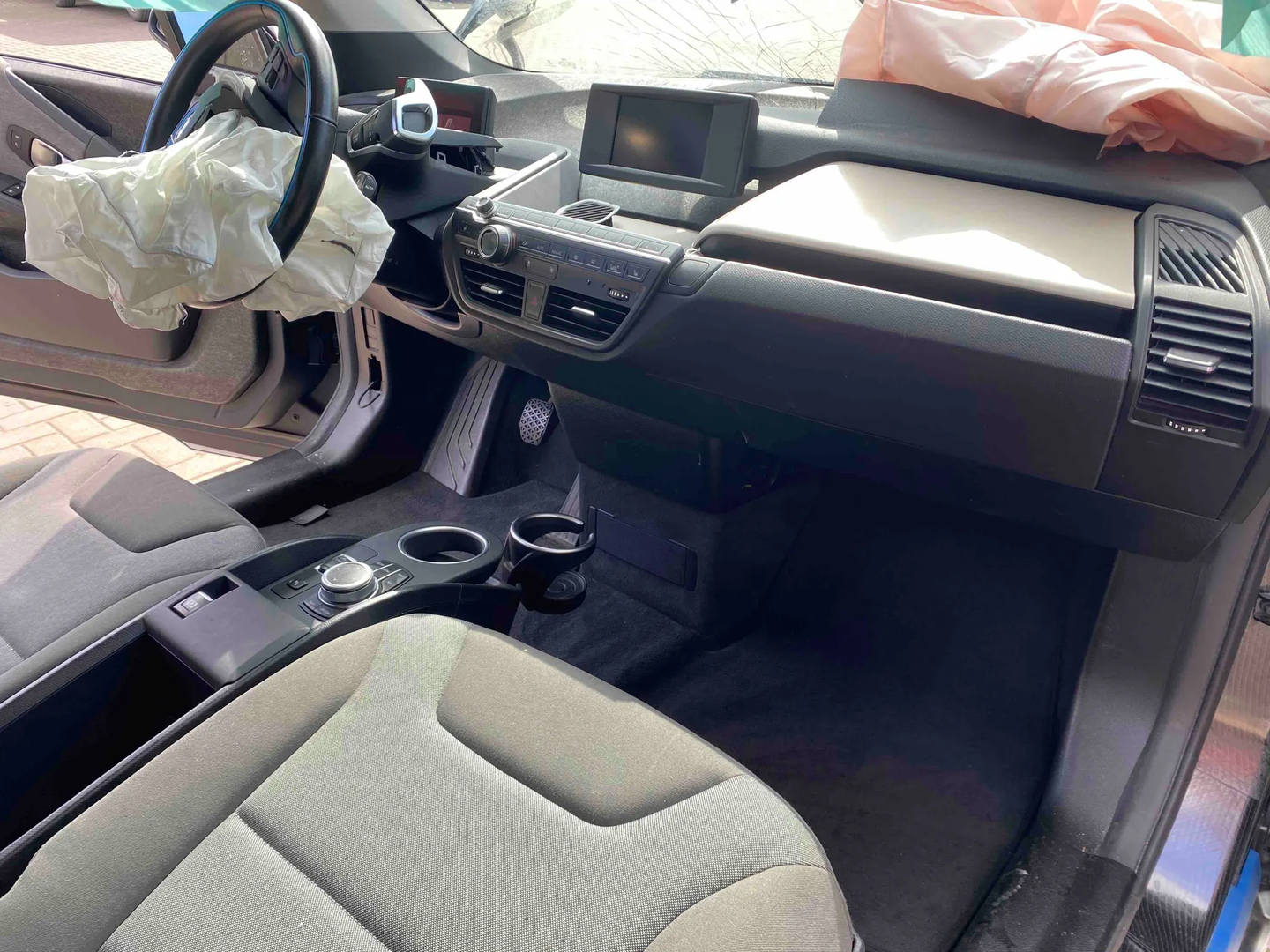 BMW i3 (I01) Electric 2019 – 10