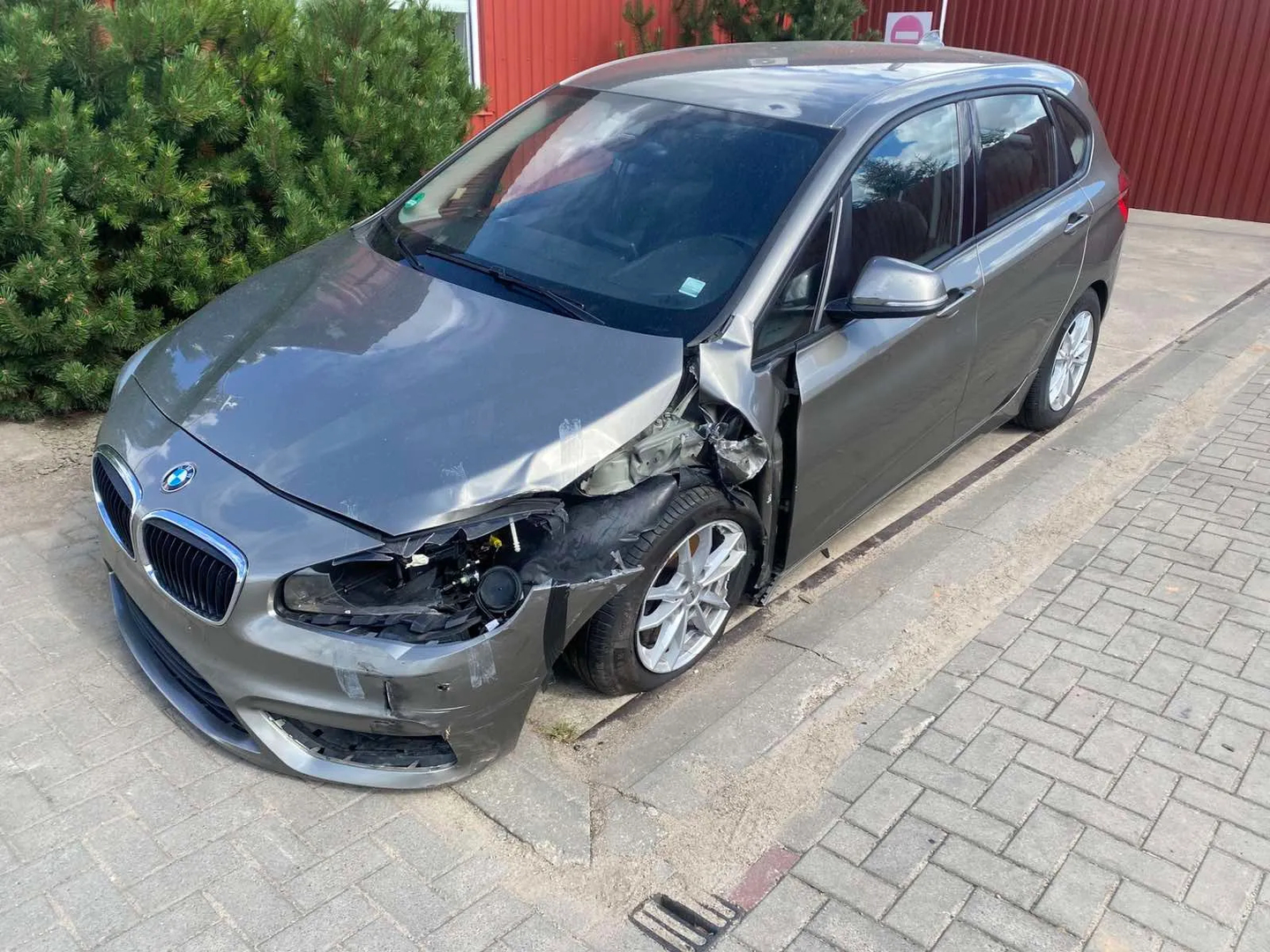 BMW 2 Active Tourer (F45) 218 i 2016