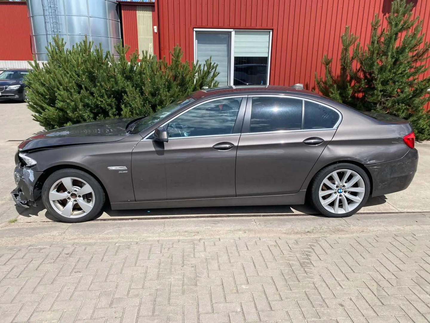 BMW 5 (F10) 530 d xDrive 2011 – 7