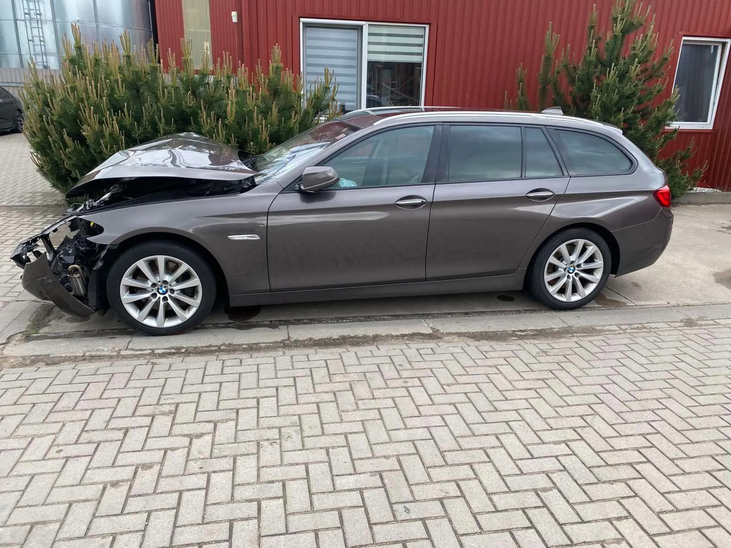BMW 5 Touring (F11) 530 d 2012 – 10