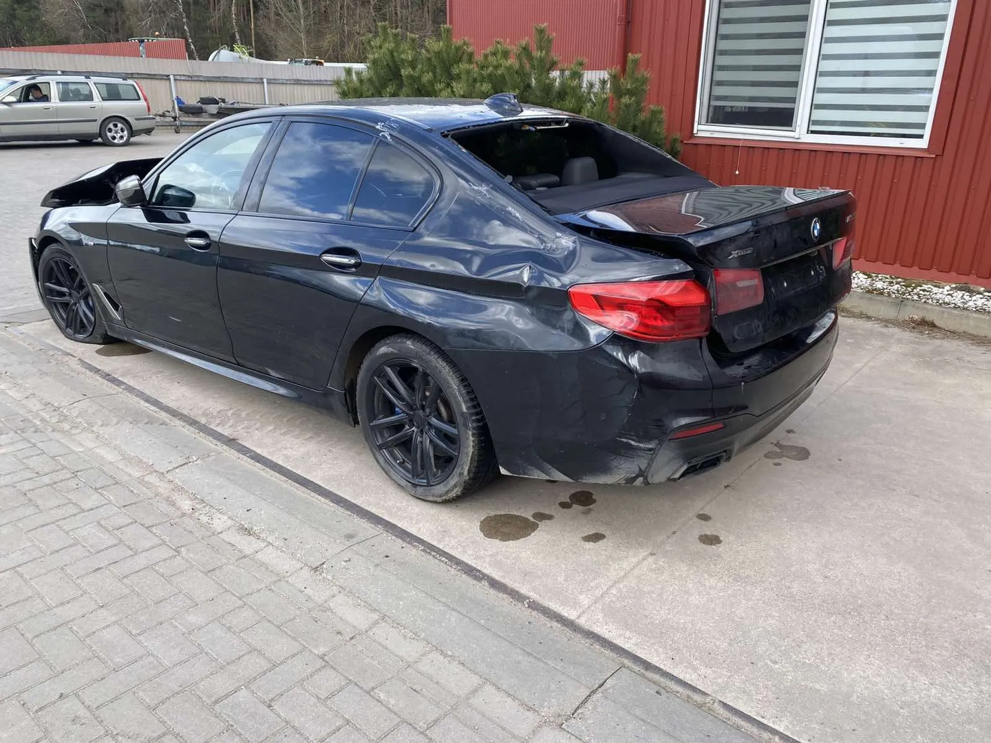 BMW 5 (G30) (2016 - -) M 550 i xDrive 2017 – 7