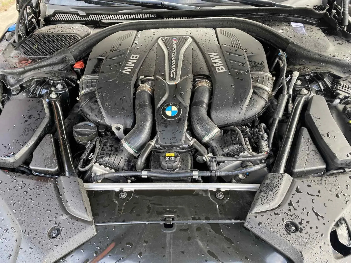 BMW 5 (G30) (2016 - -) M 550 i xDrive 2017 – 9