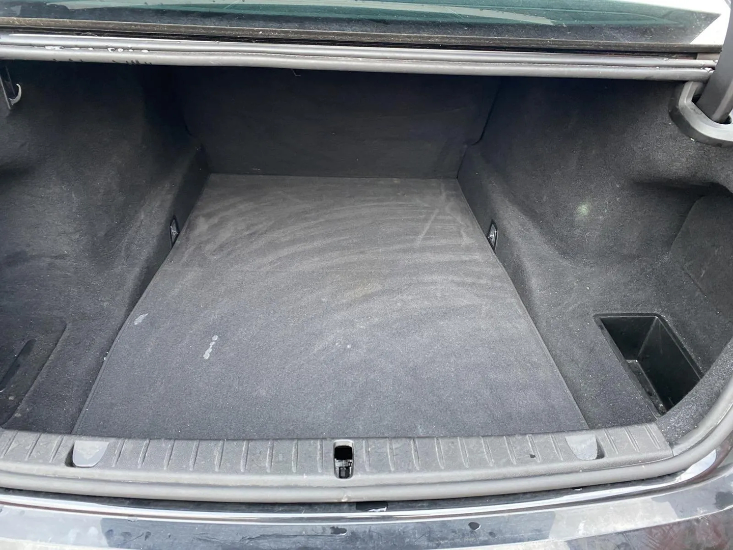 BMW 7 (G11, G12) 730 d 2016 – 8