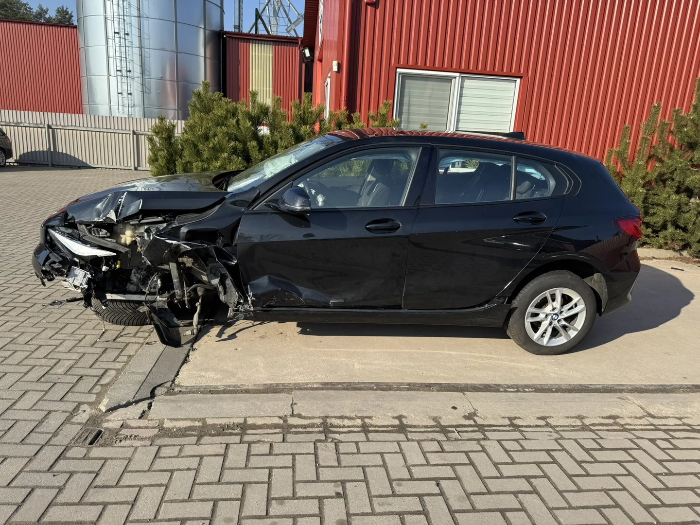BMW 1 (F40) (2019 - -) (F40)118i 2020 – 4