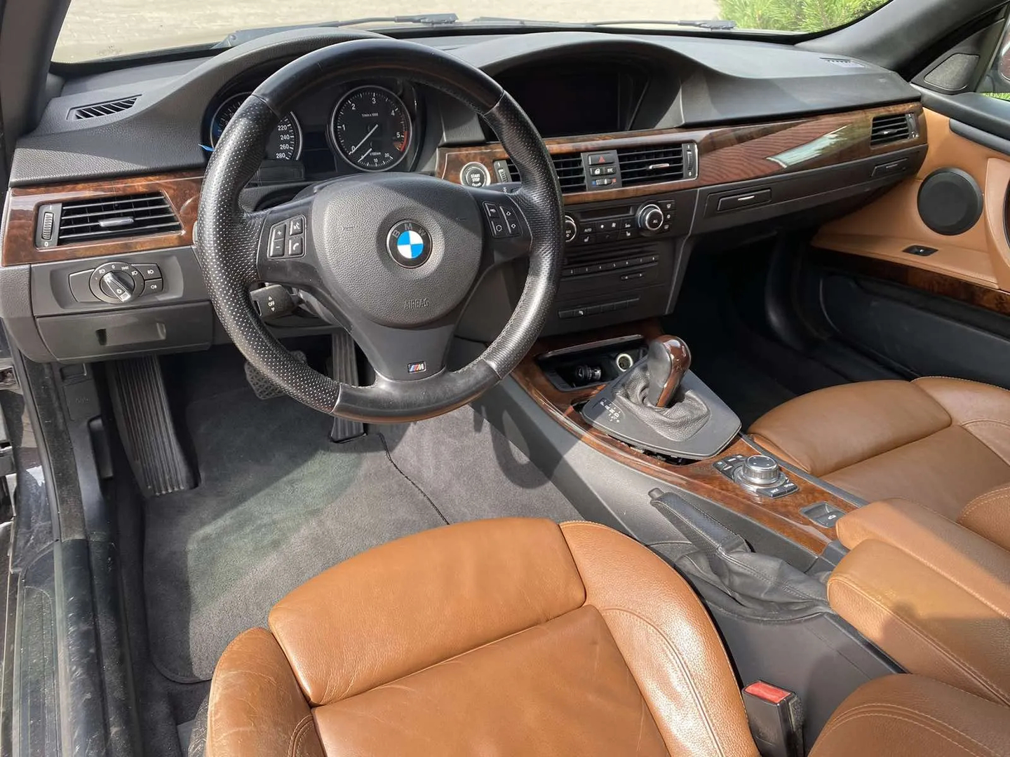 BMW 3 Cabrio (E93) 325 d 2010 – 10