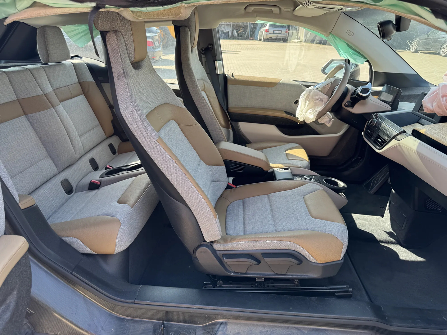 BMW i3 (I01) Hybrid 2015 – 13