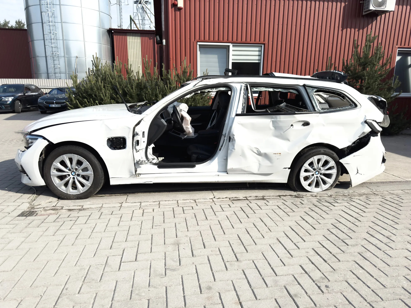 BMW 3 Touring (G21) (2019 - -) 330 e Plug-in-Hybrid 2020 – 6