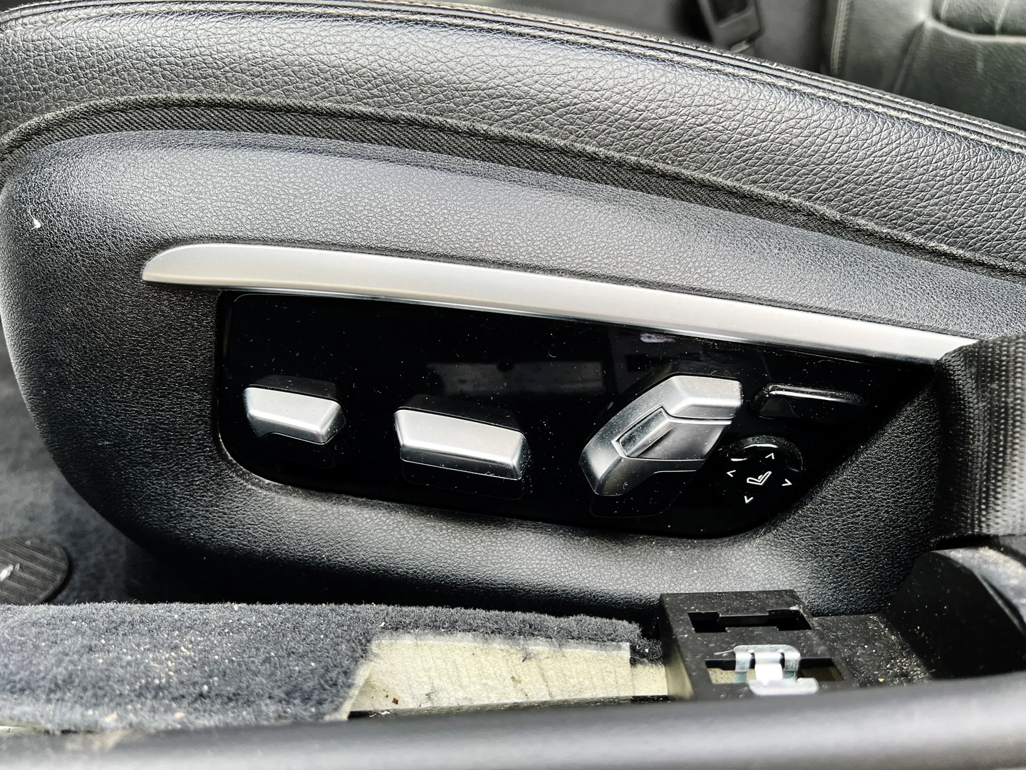 BMW 7 (G11, G12) 730 d, Ld 2016 – 16