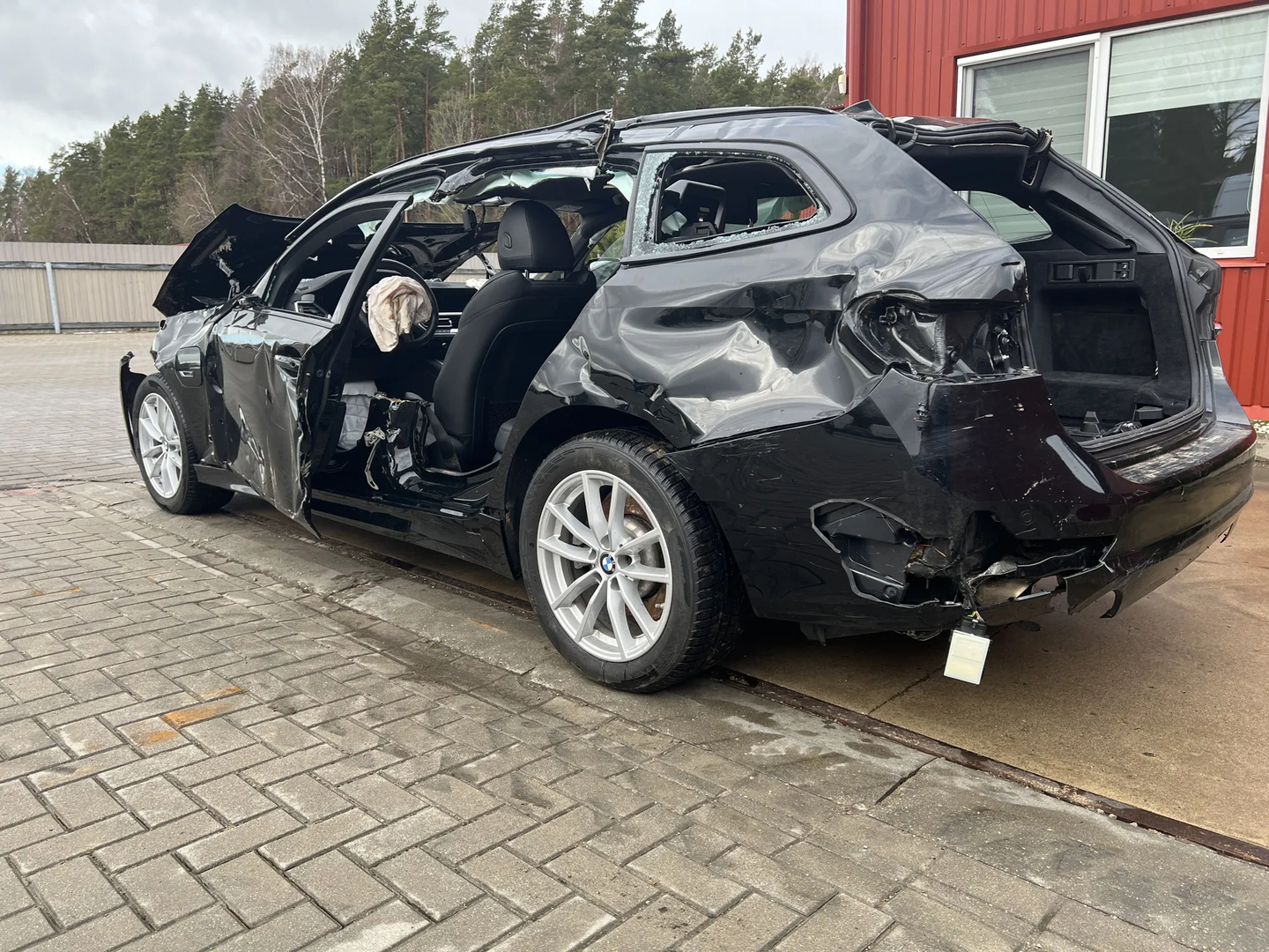BMW 3 Touring (G21) (2019 - -) 330 e Plug-in-Hybrid 2021 – 8