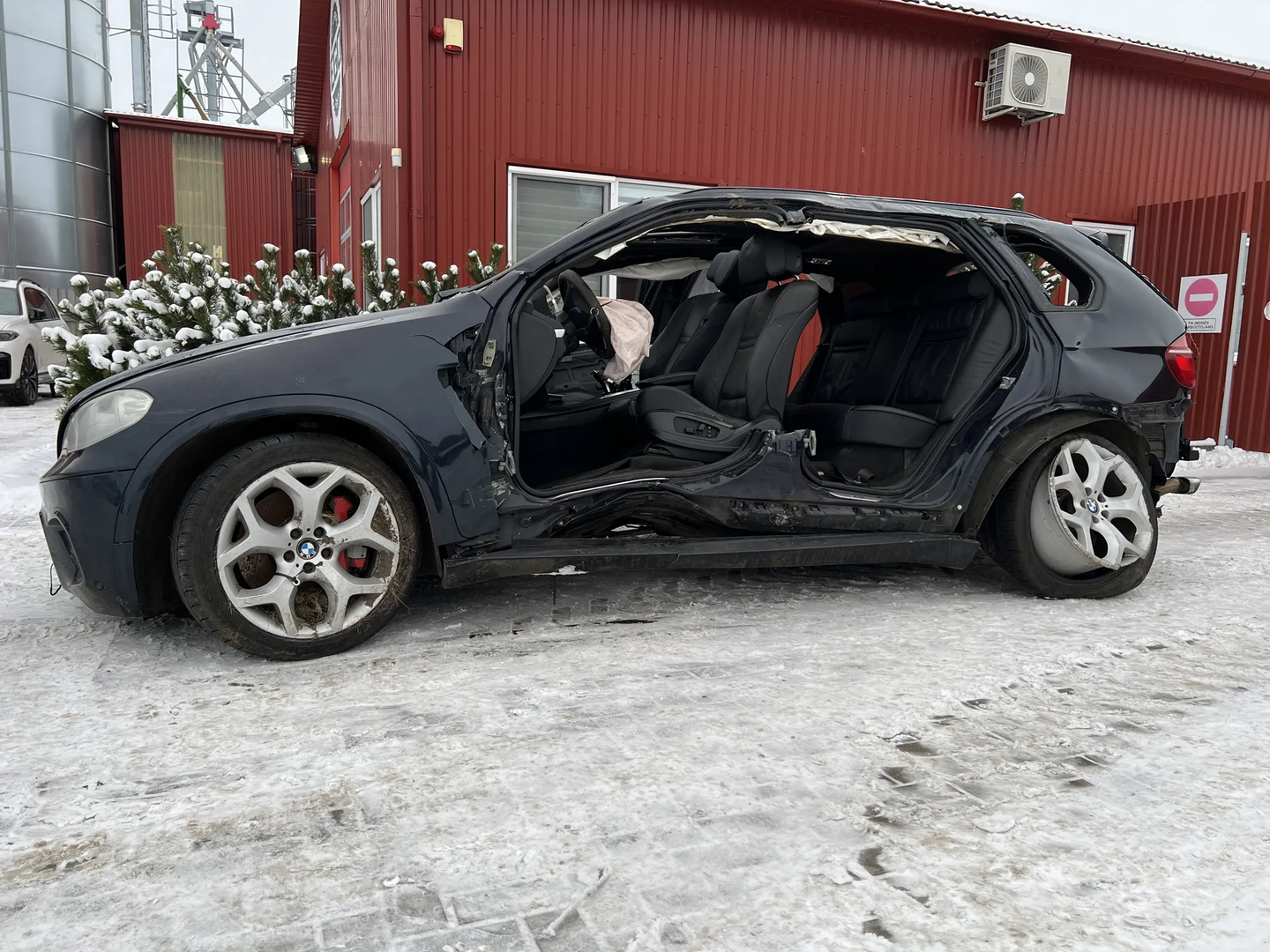 BMW X5 (E70) xDrive 40 d 2010 – 6