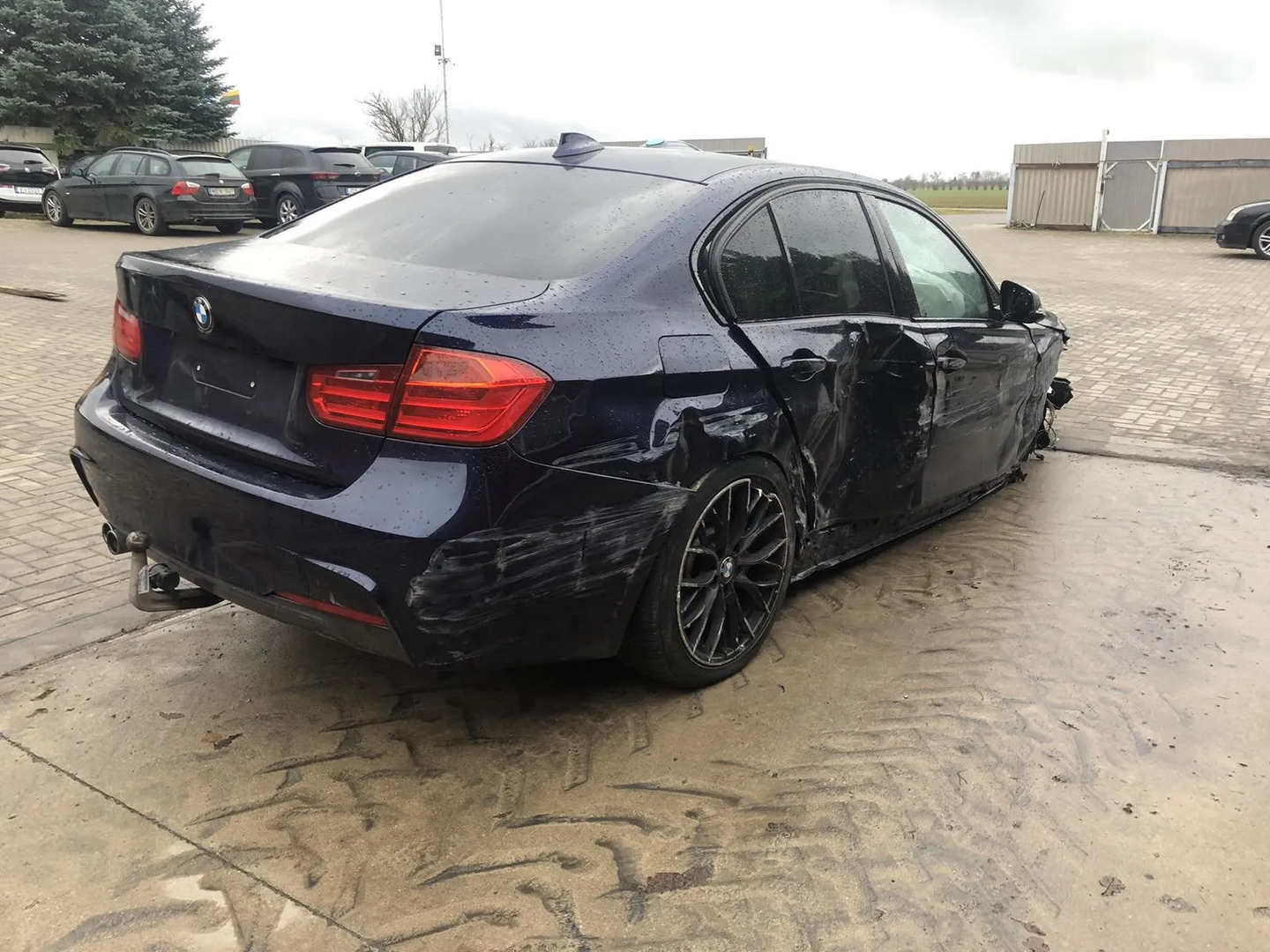 BMW 3 (F30, F80) 330 d 2013 – 7