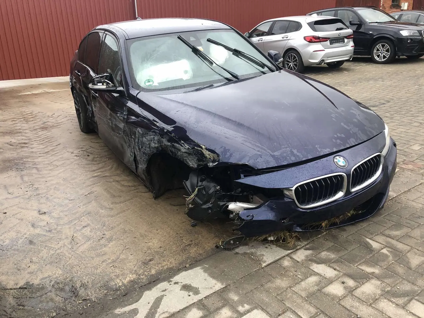 BMW 3 (F30, F80) 330 d 2013 – 2