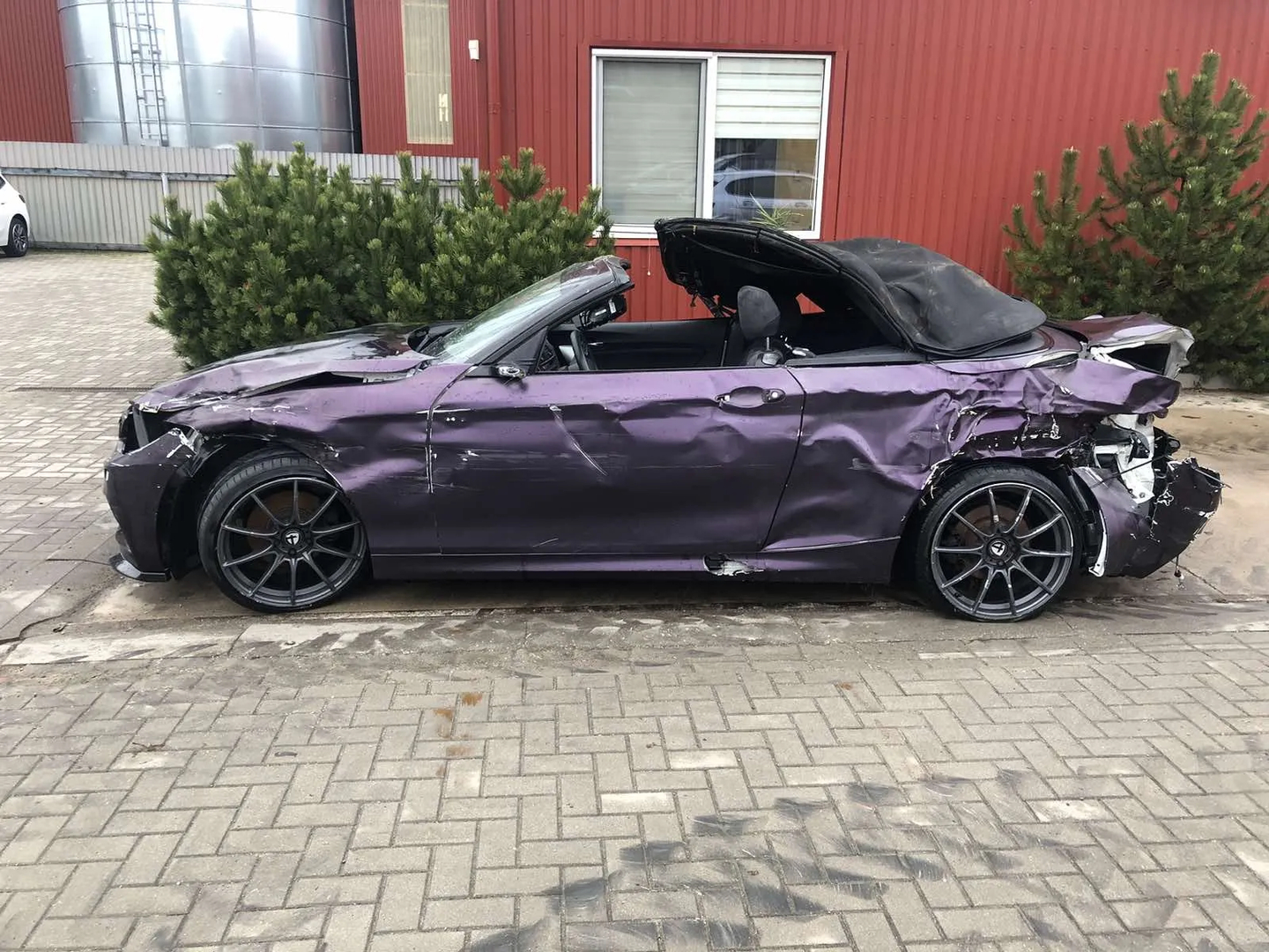 BMW 2 Cabrio (F23) 220 i 2016 – 4