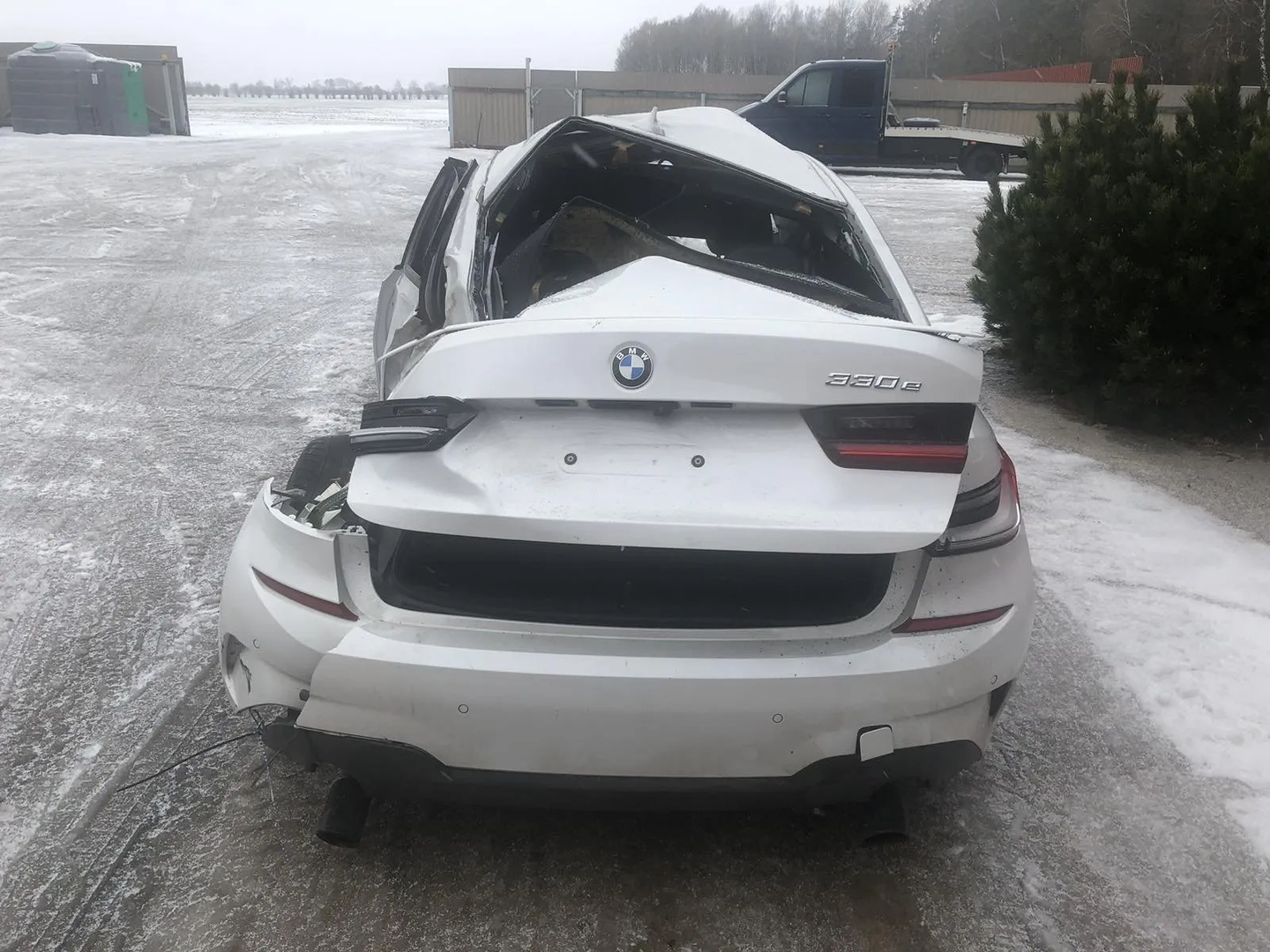 BMW 3 (G20, G28) (2018 - -) 330 e 2021 – 5