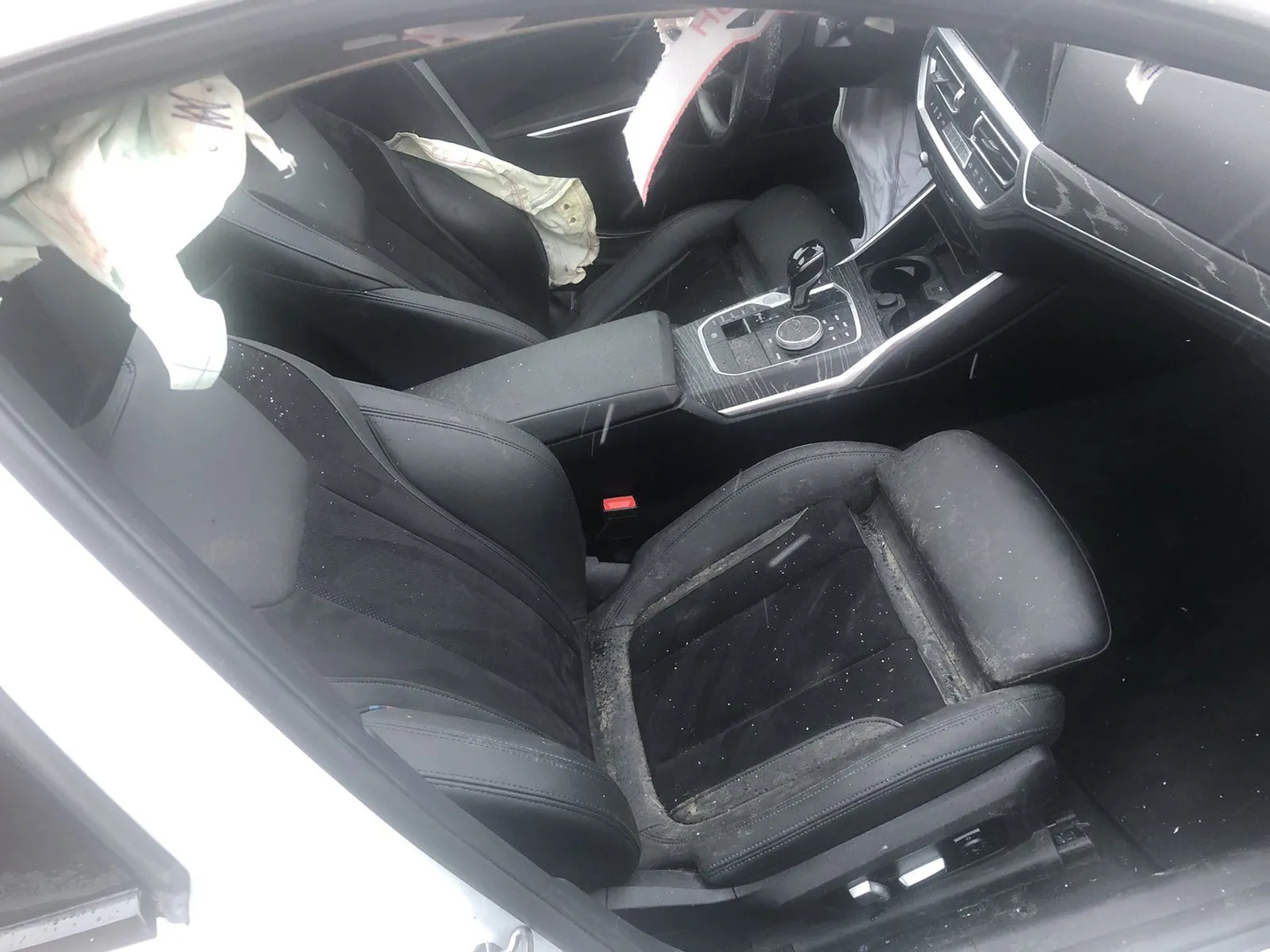BMW 3 (G20, G28) (2018 - -) 330 e 2021 – 8