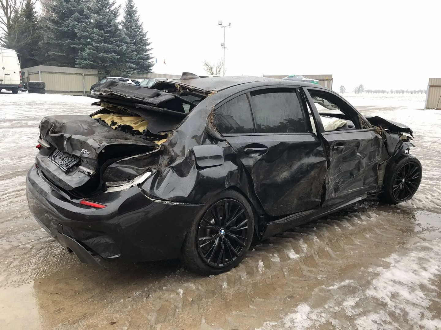 BMW 3 (G20, G28) (2018 - -) 330 e Plug-in-Hybrid 2021 – 5