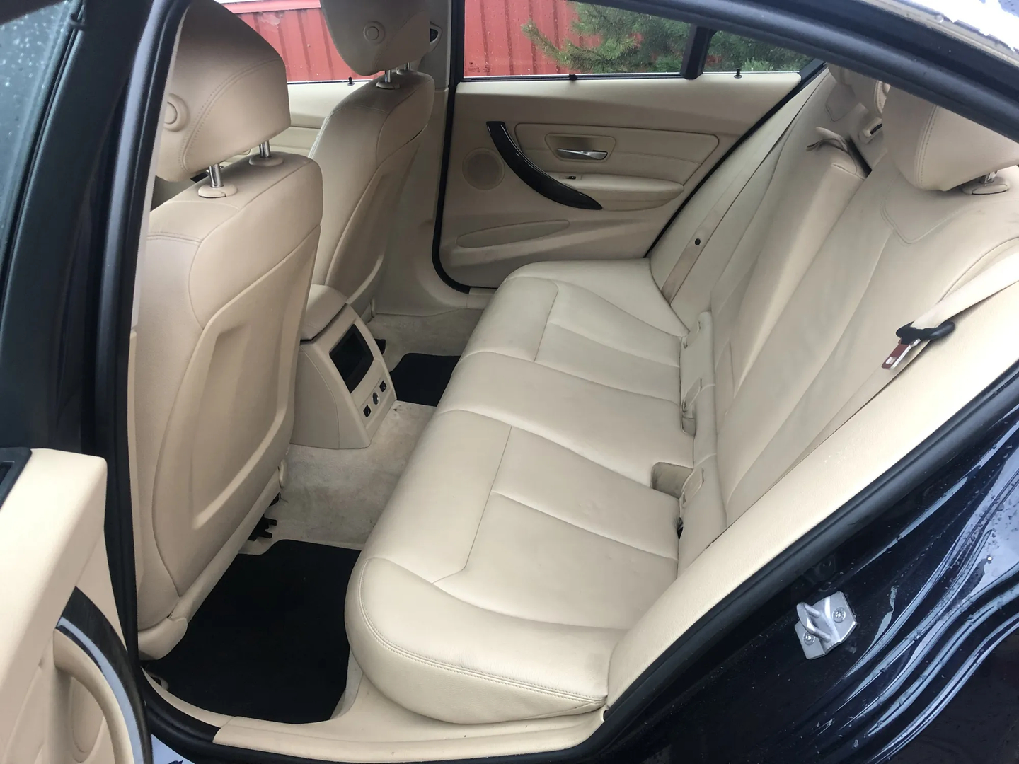 BMW 3 (F30, F80) 320 i Efficient Dynamics 2014 – 8