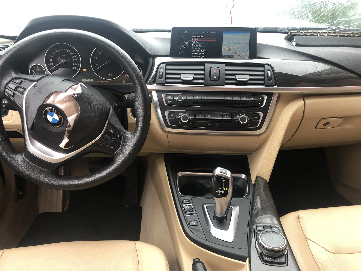 BMW 3 (F30, F80) 320 i Efficient Dynamics 2014 – 14