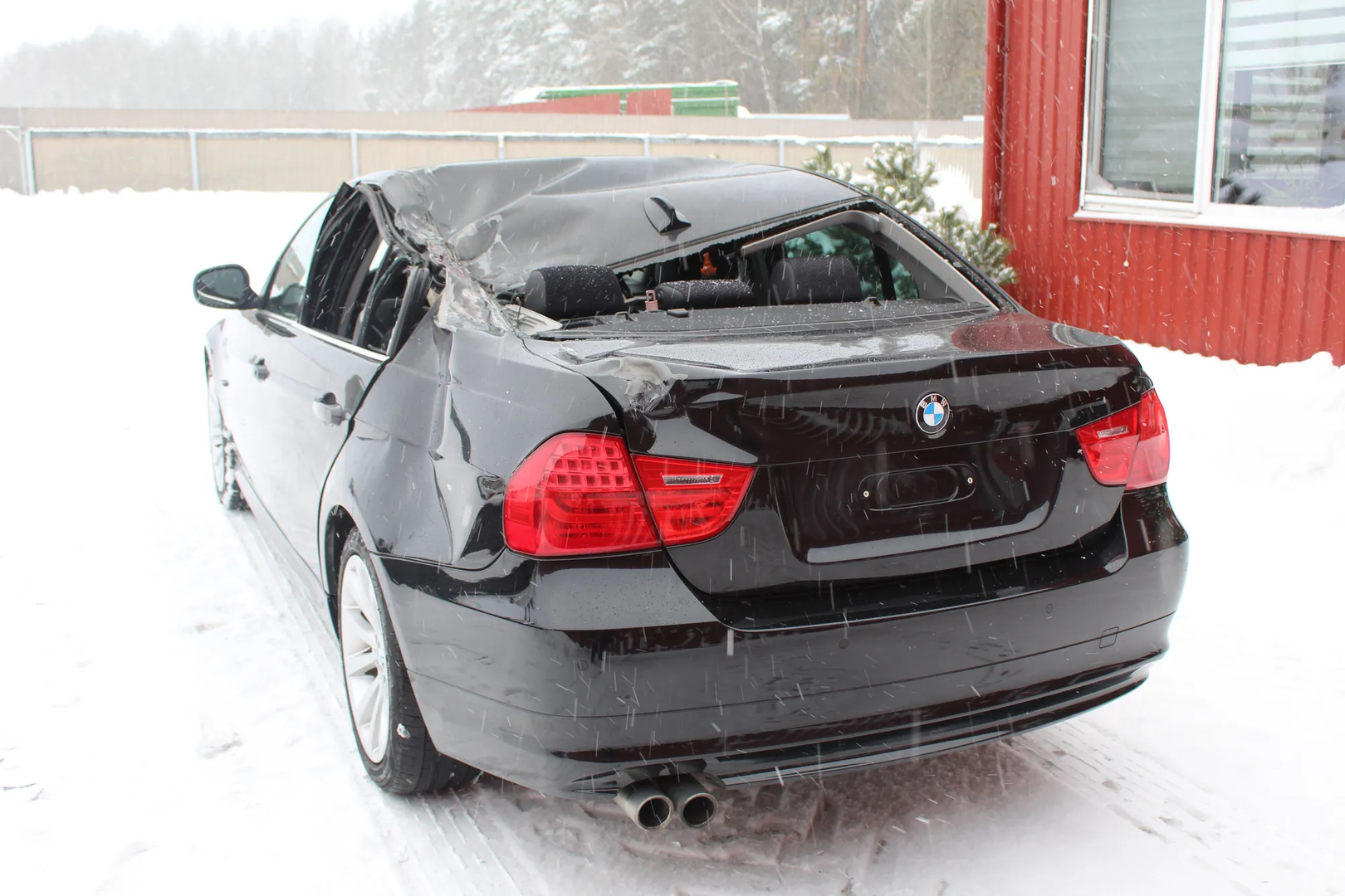 BMW 3 (E90) 325 d 2010 – 4
