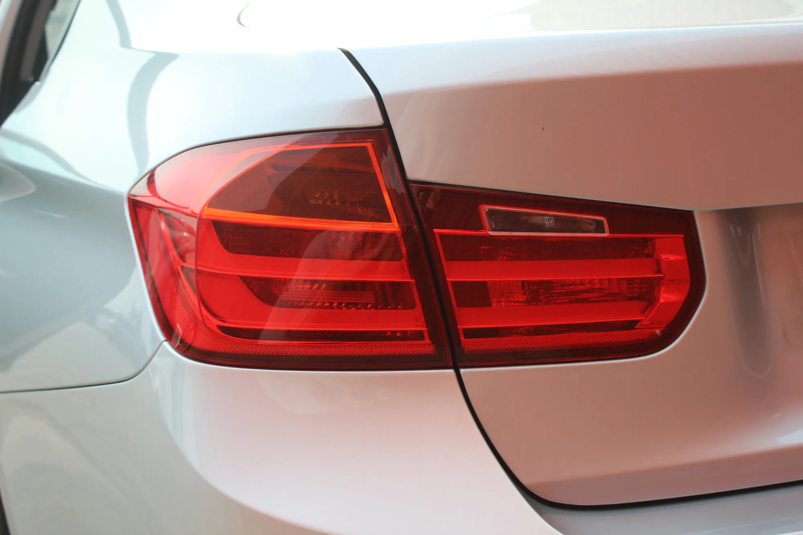 BMW 3 (F30, F80) 320 d Efficient Dynamics 2012 – 6