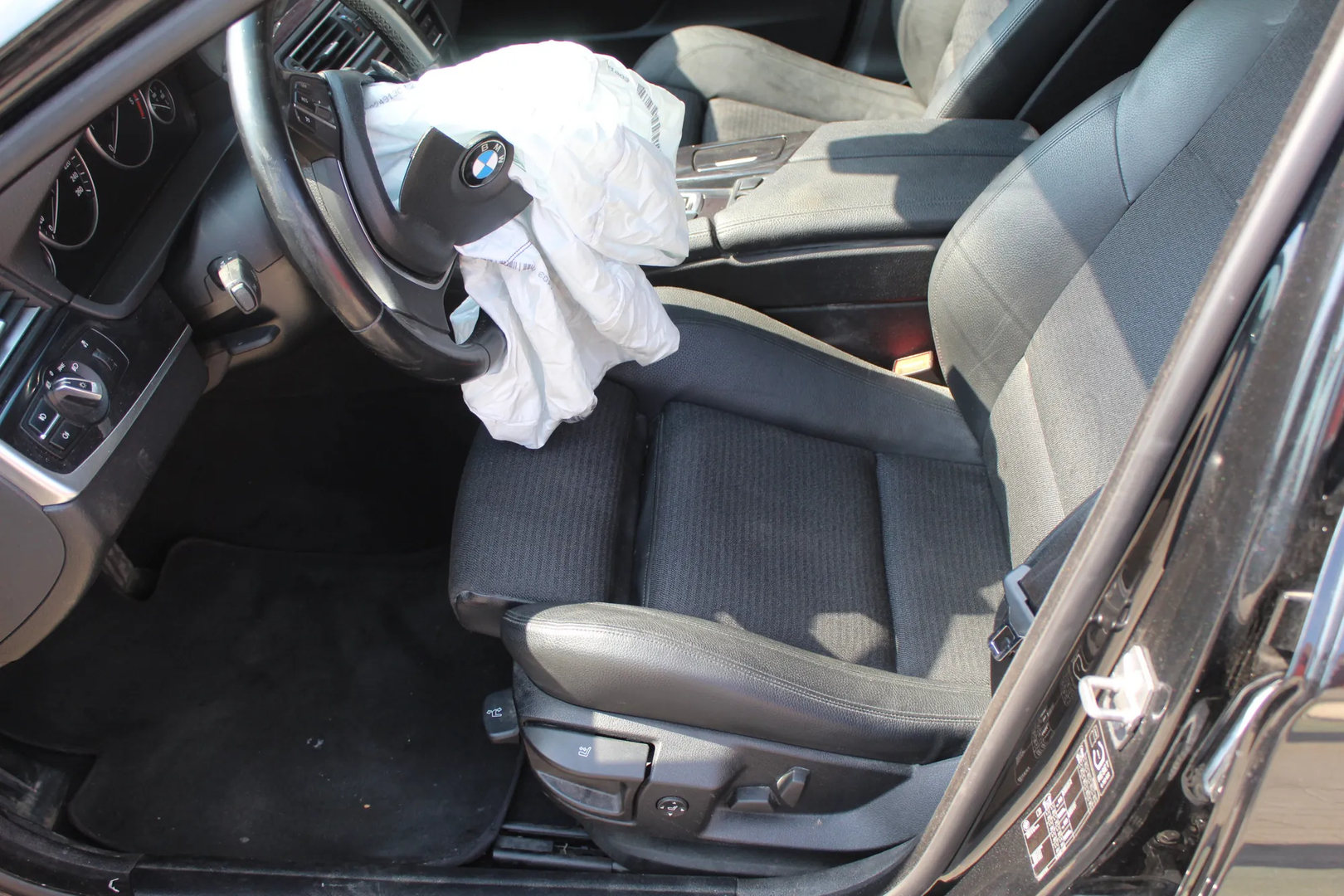 BMW 5 (F10) 525 d 2010 – 10